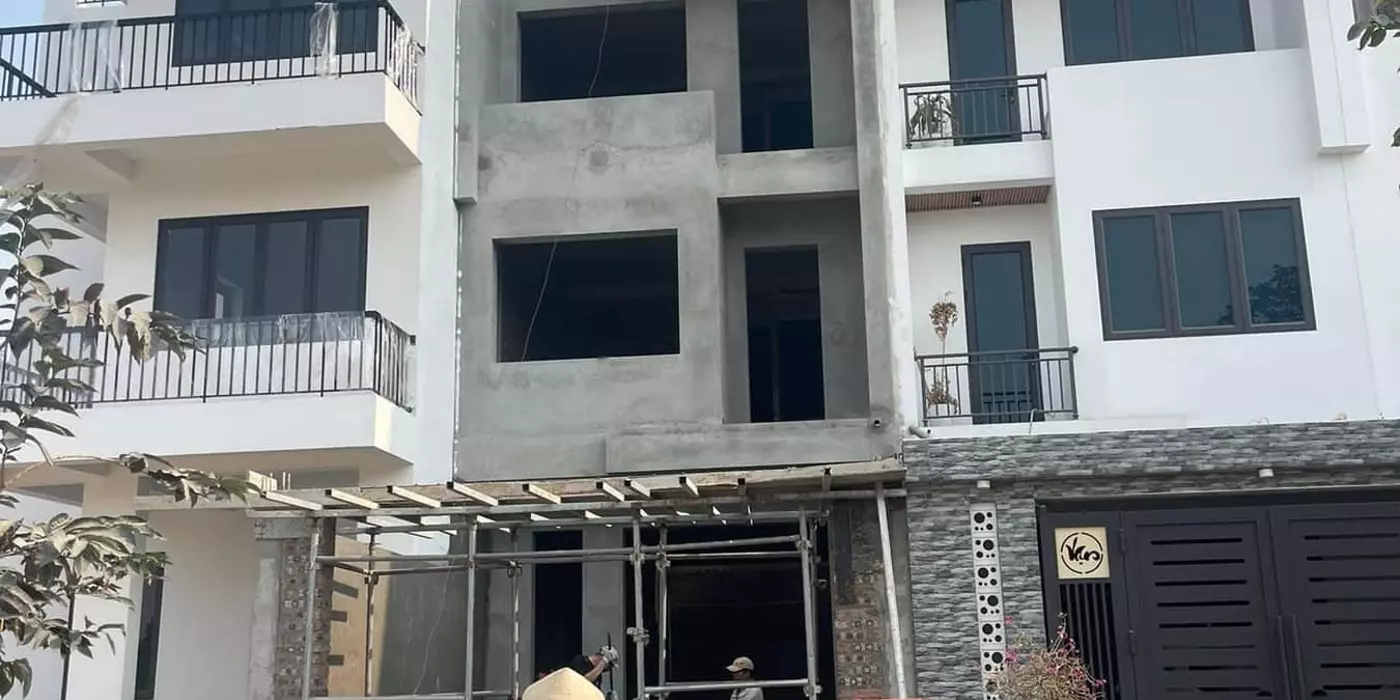 NHÀ XÂY THÔ TẠI KĐT MỚI XUÂN HÒA - TP PHÚC YÊN