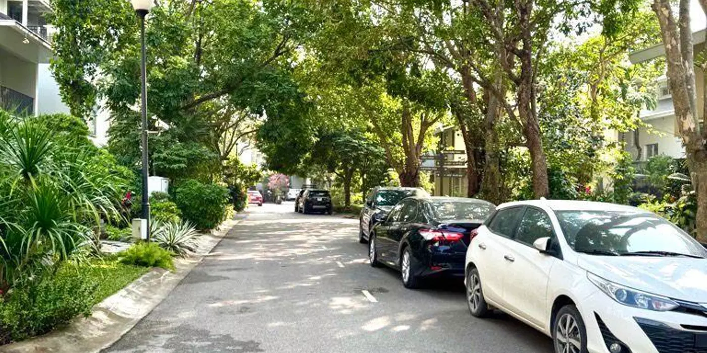 BÁN BIỆT THỰ ECOPARK, DT 324M, MT 18M, NỘI THẤT XỊN, ĐẲNG CẤP THƯỢNG LƯU, 62 TỶ