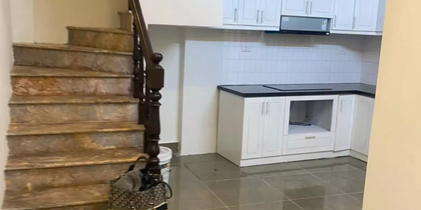 Bán nhà riêng 72m2, 7,8 tỷ, Đê La Thành, Đống Đa, Ba Đình, Hà Nội