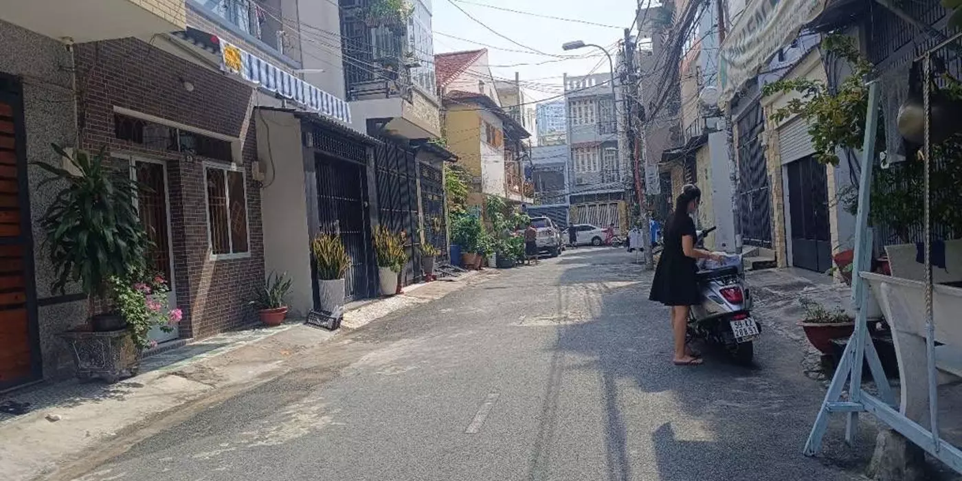 NGUYỄN THỊ THẬP Q7- NHÀ ĐÚC 2 TẦNG 50M2 -HẺM THÔNG THOÁNG NHỈNH 4T