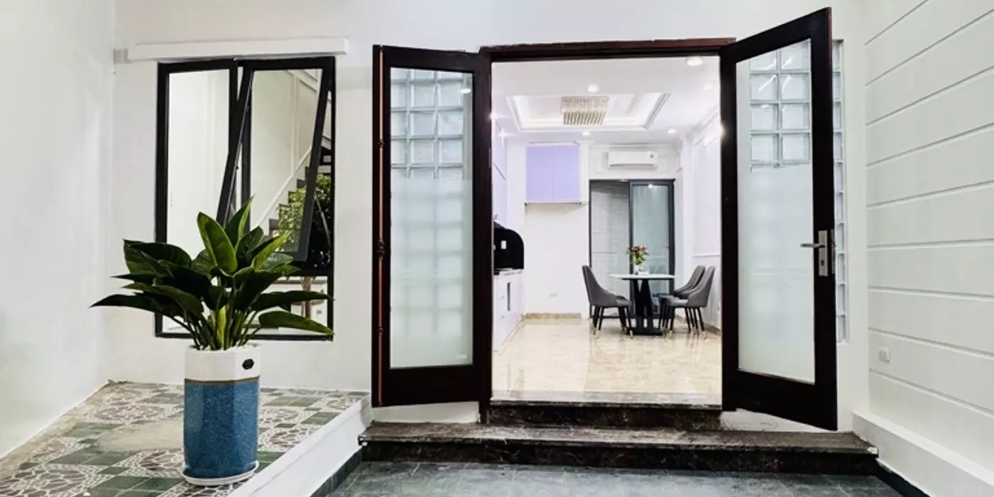 Doãn Kế Thiện, 74m2, 5T,phân lô,gara, thang máy chờ, full nội thất 15tỷ499
