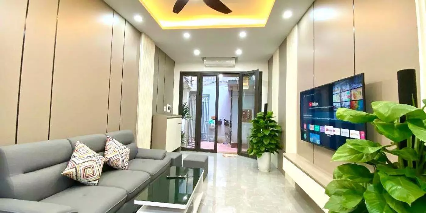 NHÀ XÂY MỚI LA THÀNH, BA ĐÌNH, LÔ GÓC 3 THOÁNG 40M x 5T, FULL NỘI THẤT, CHỈ 8.94 TỶ