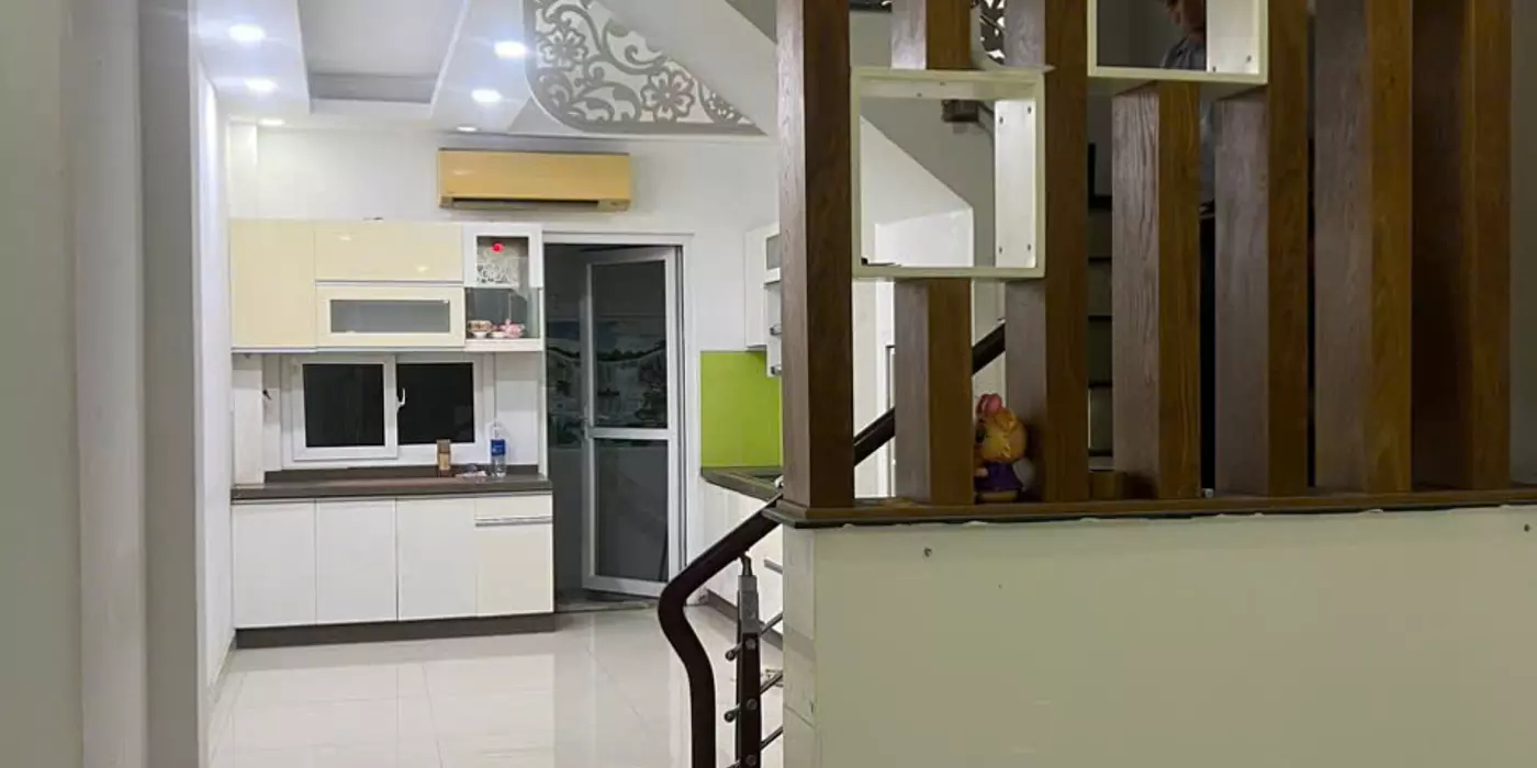 Bán nhà riêng 1 trệt 3 lầu hẻm 1 xẹt đường Nguyễn Văn Thủ Q1 10 tỷ