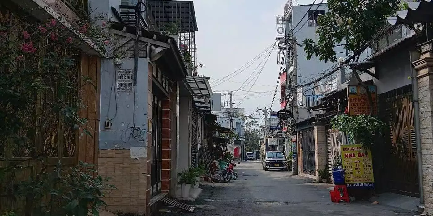 BÁN NHÀ LÊ TRỌNG TẤN, BÌNH HƯNG HÒA, BÌNH TÂN-56M2-NGANG
5M-NHỈNH 3 TỶ-SỔ CHÌNH CHỦ