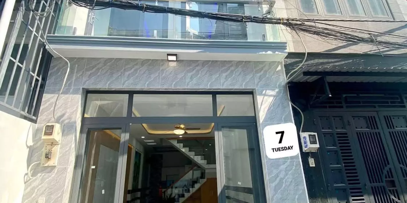 NHÀ 2 TẦNG 1 TRỤC NGẮN NGUYỄN THÀNH VĨNH - HẺM NHỰA 5M THÔNG - NGAY NHÀ THỜ BẠCH ĐẰNG - TRUNG TÂM