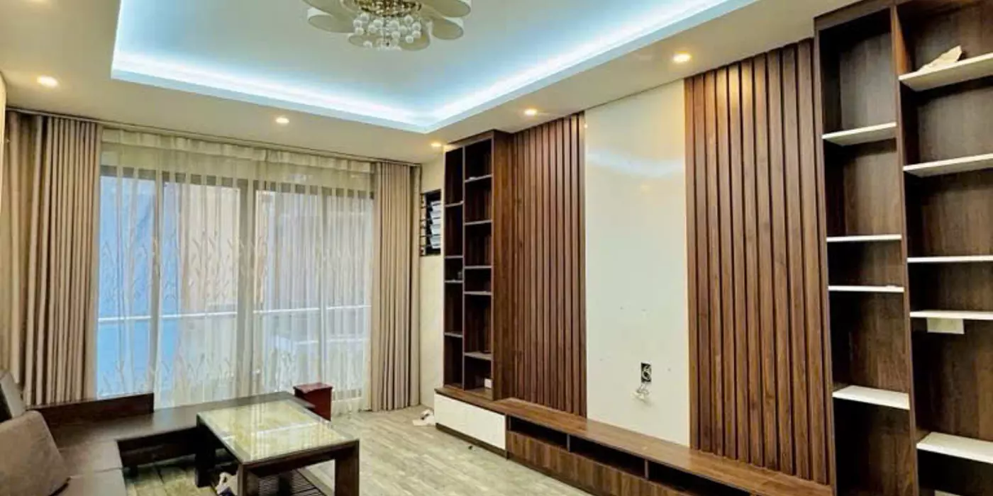 Bán nhà Phố Hào Nam, Nhà vị trí đắc địa, Tiện ích bạt ngàn, 39mx5T, Giá: 7.2 Tỷ, Lh: 0396935190.