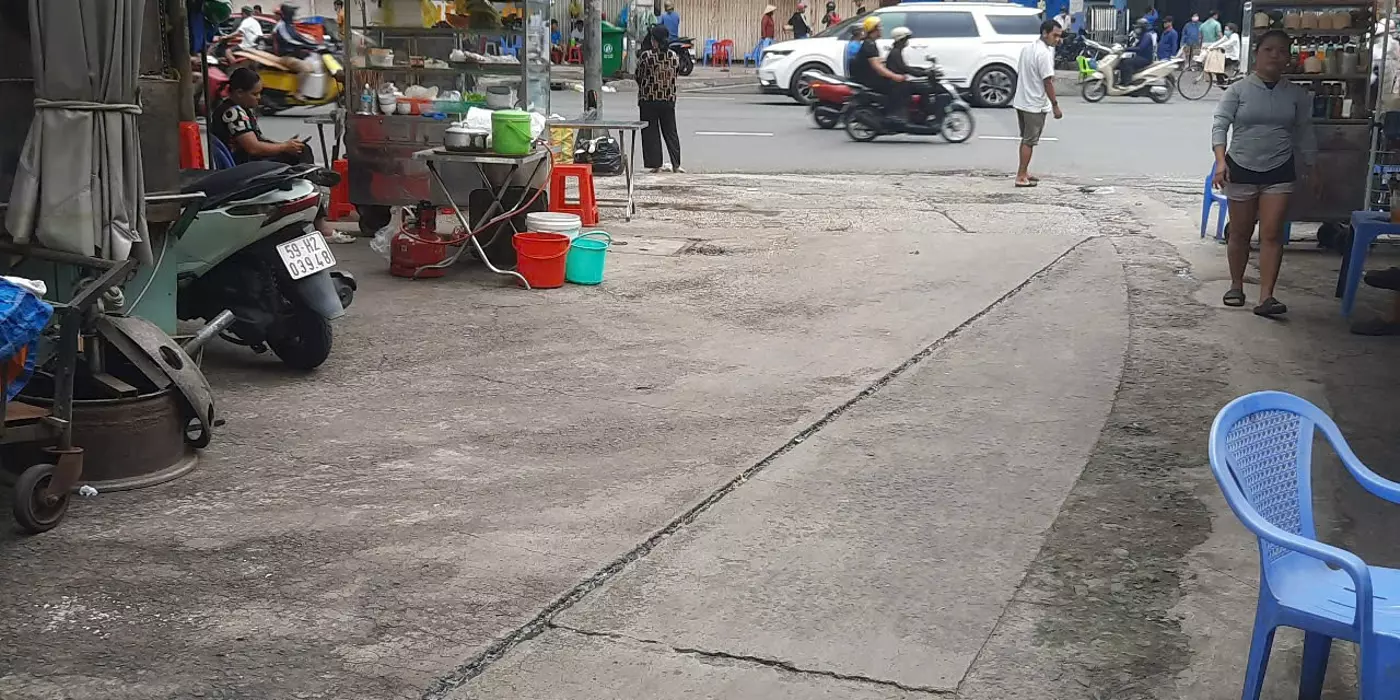 Bán Nhà Hẻm Đường Trần Hưng Đạo, P.2, Q.5 - 6x15m - Chỉ 15,7 Tỷ
