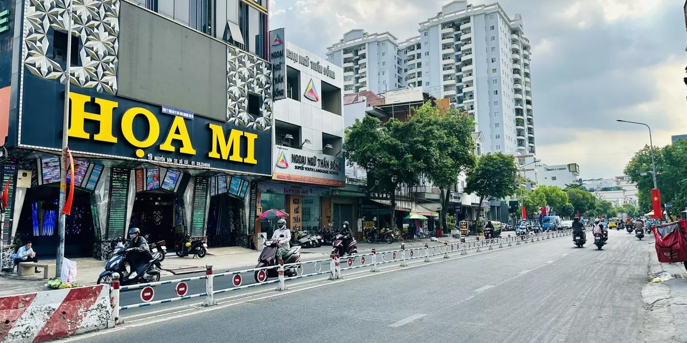 Bán nhà Mặt tiền Nguyễn Sơn - ngay Lũy Bán Bích - Thoại Ngọc Hầu, 6.4x28m, C4, 38 tỷ.