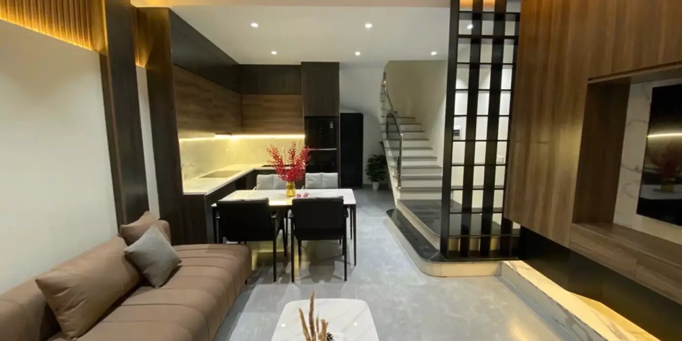 'BÁN NHÀ PHỐ NGÔ QUYỀN, Ô TÔ, 2 THOÁNG, 45m, 7.6 tỷ