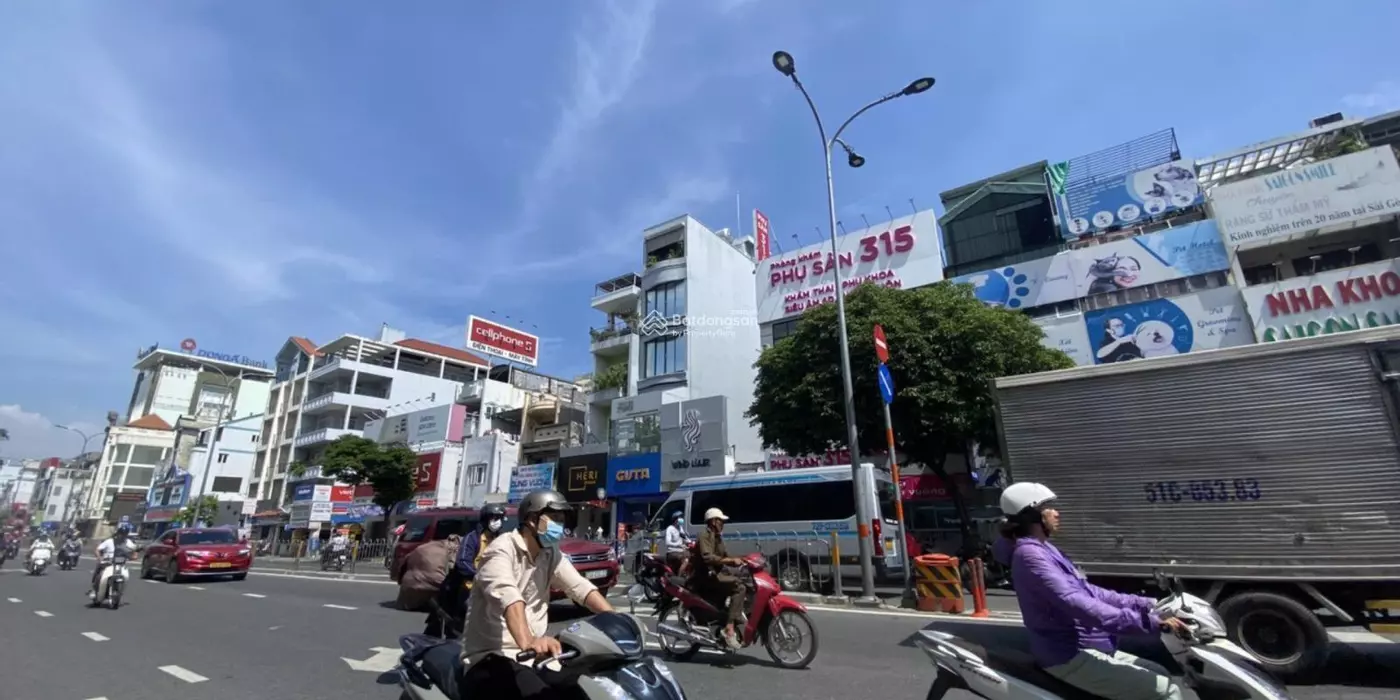 *CHÍNH CHỦ BÁN GẤP_LÔ GÓC MTKD BA THÁNG HAI Q10(4.5x31) NH 5M-27.5TỶ