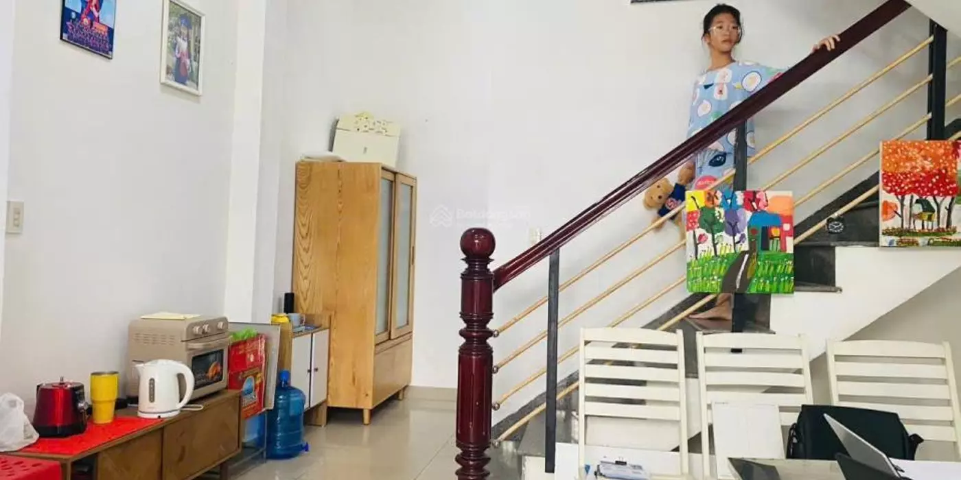 Bán Nhà 3 Tầng Hẻm Ô Tô Lê Hồng Phong - Phước Hải, Nha Trang – Giá 3.150 Tỷ