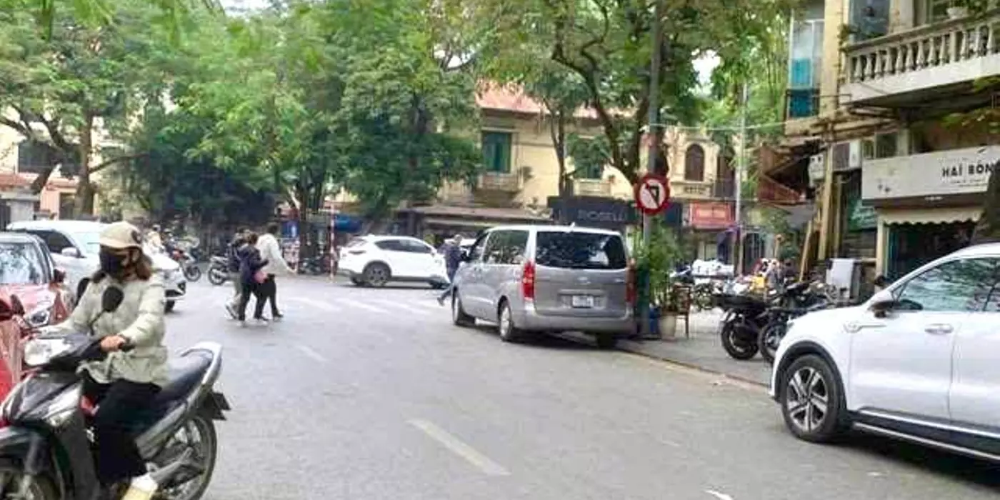 NHÀ MẶT PHỐ VĂN MIẾU QUỐC TỬ GIÁM, 90/120M, MT 5M, VỊ TRÍ VÀNG, SIÊU KINH DOANH, 49.8 TỶ