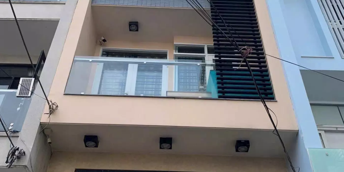 - Căn hộ dịch vụ, mặt tiền đường số, Ngay Chợ Tân Mỹ, Thu nhập 600tr/Năm, 5 Tầng, 60m2, P.Tân Phú