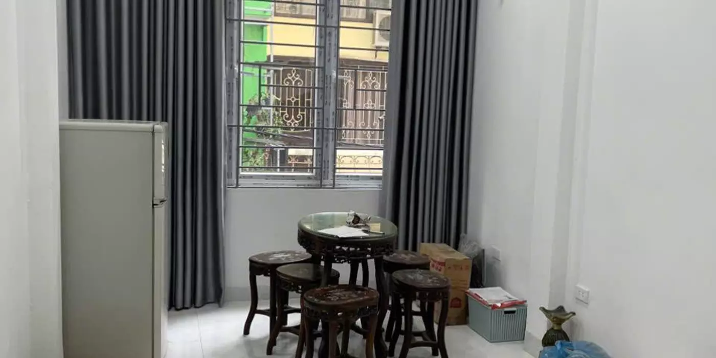 Cần bán nhà cạnh phố Nguyễn Huy Tự, 46m2, 6 tỷ
