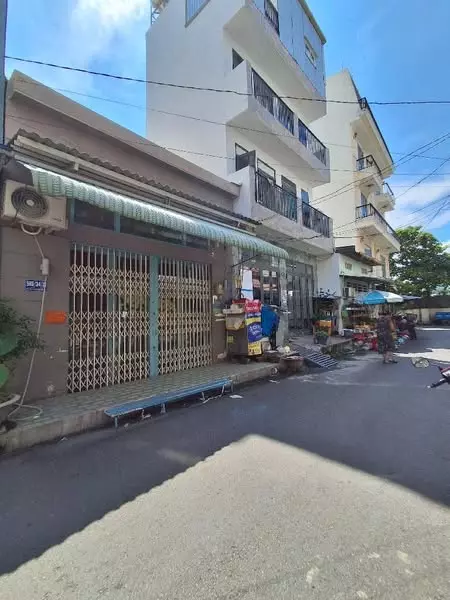Mặt tiền hẻm nhựa 7m, Ngay Vincom Trần Trọng Cung,  60,3m2, 2 tầng, 5,3x12, 585 Huỳnh Tấn Phát,