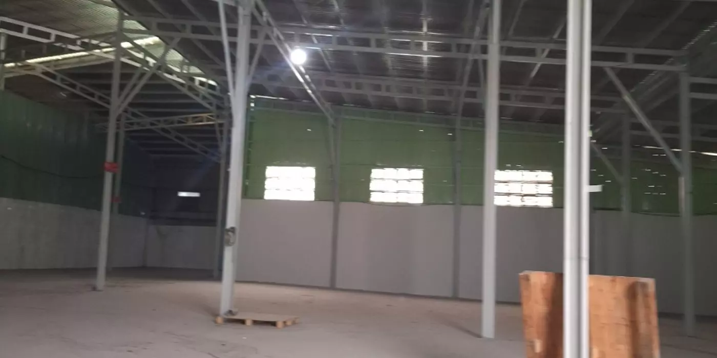 CHO THUÊ XƯỞNG MẶT TIÈN 700M Giá 45tr Thới Tam Thôn Đường Xe Container vào tới xưởng