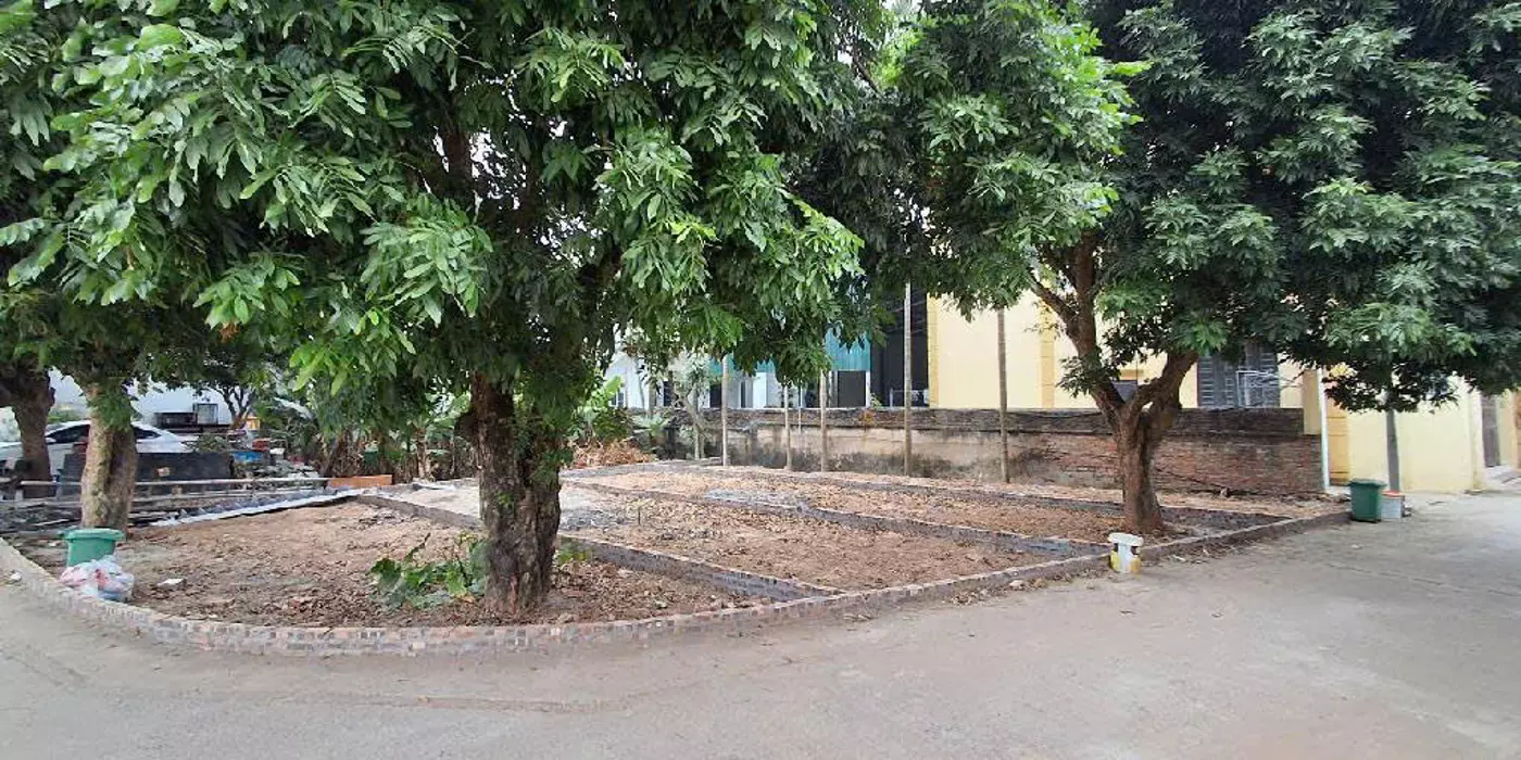 Bán đất Hoàng Quốc Việt 66M X 1T, MT 6.7M, GIÁ 15.5 tỷ, ,