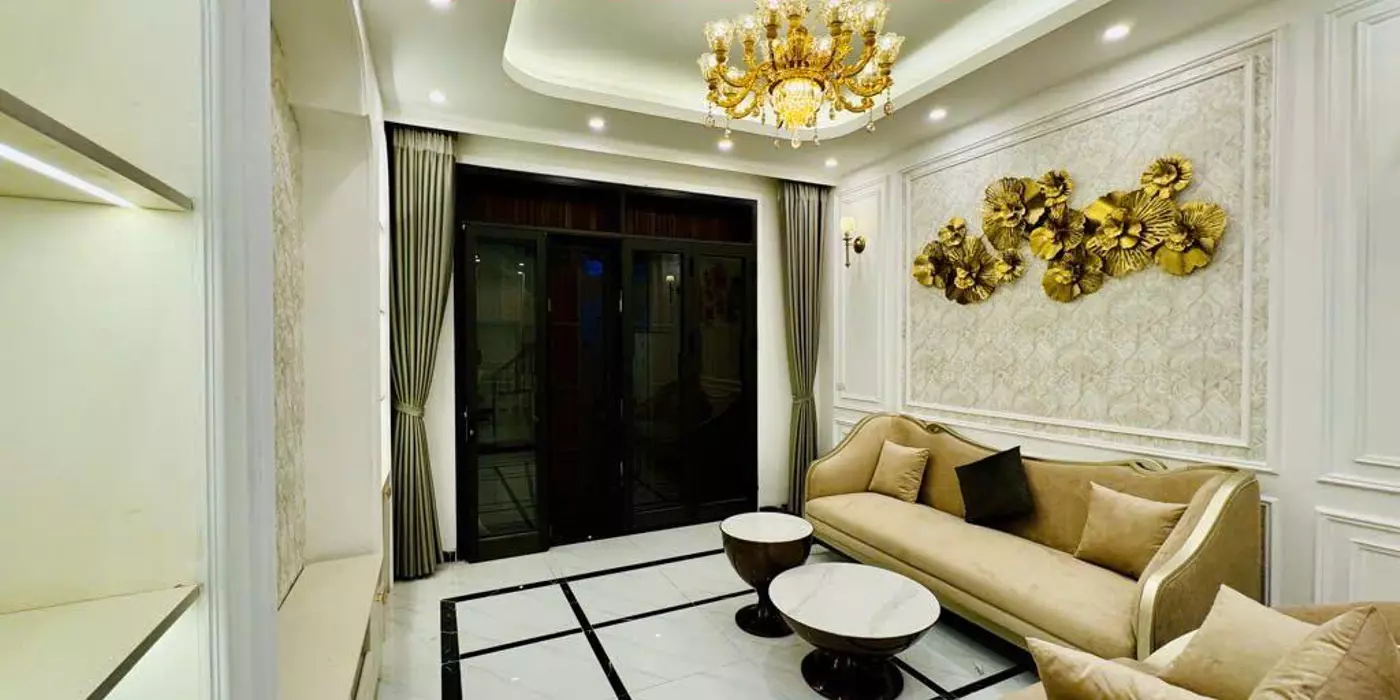 Bán Nhà QUAN NHÂN, 35m2, Chỉ 6.8 Tỷ, Lung Linh Đón Tết Full Nội Thất, Ở Ngay