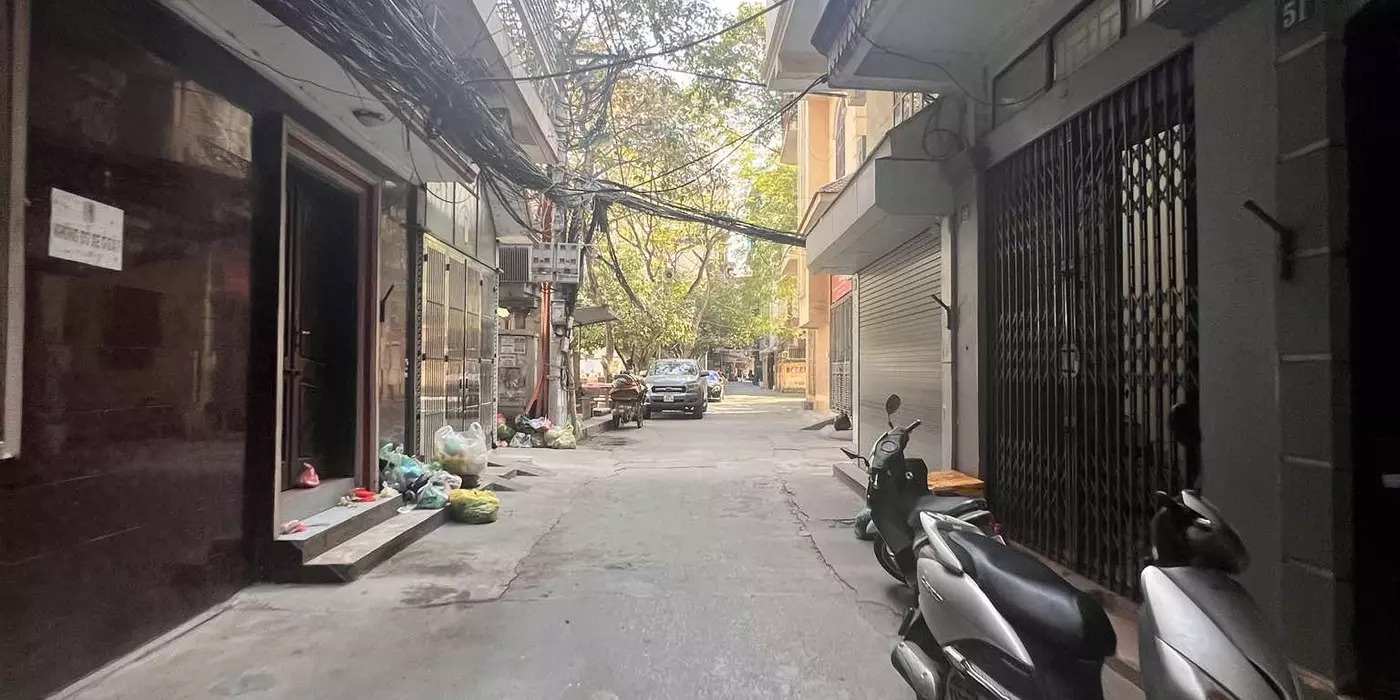 NHÀ MỚI XÂY TÂY SƠN - ĐỐNG ĐA - DT 20 M2 x 4T - MT 4.5M - 5.8 TỶ - NGÕ Ô TÔ DỪNG ĐỖ 24/7