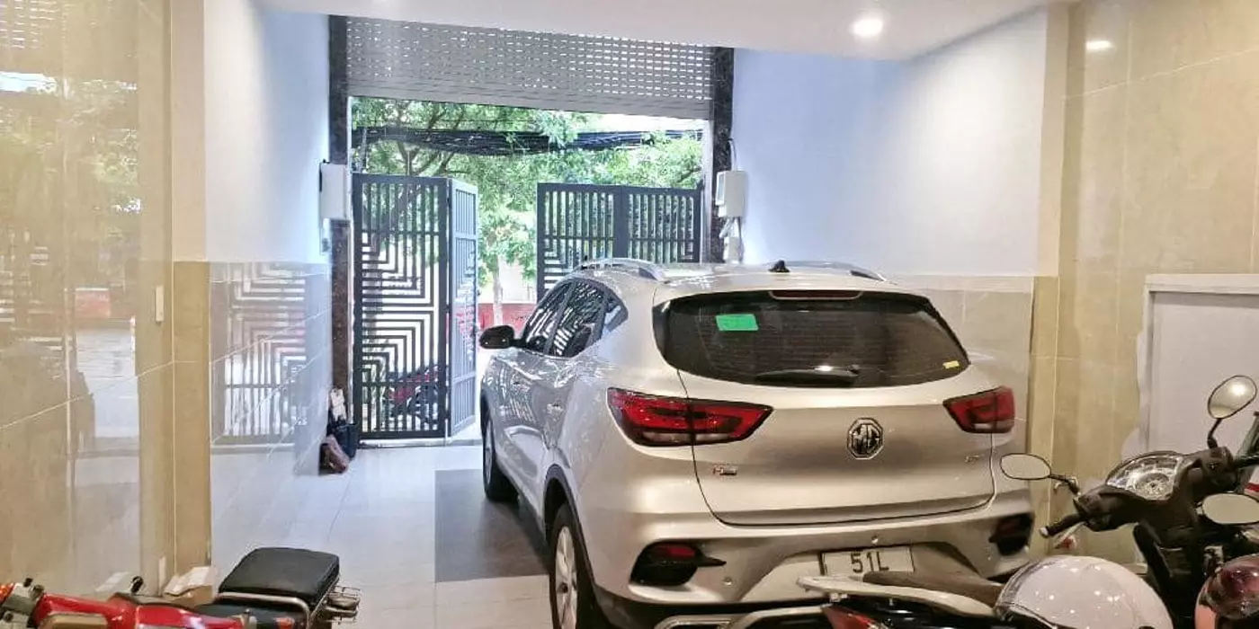 - Mặt tiền kinh doanh Trãi nhựa 8m, 6 tầng, có thang máy, 76m2, 4x18, Đường Phan Huy Thực, Tân