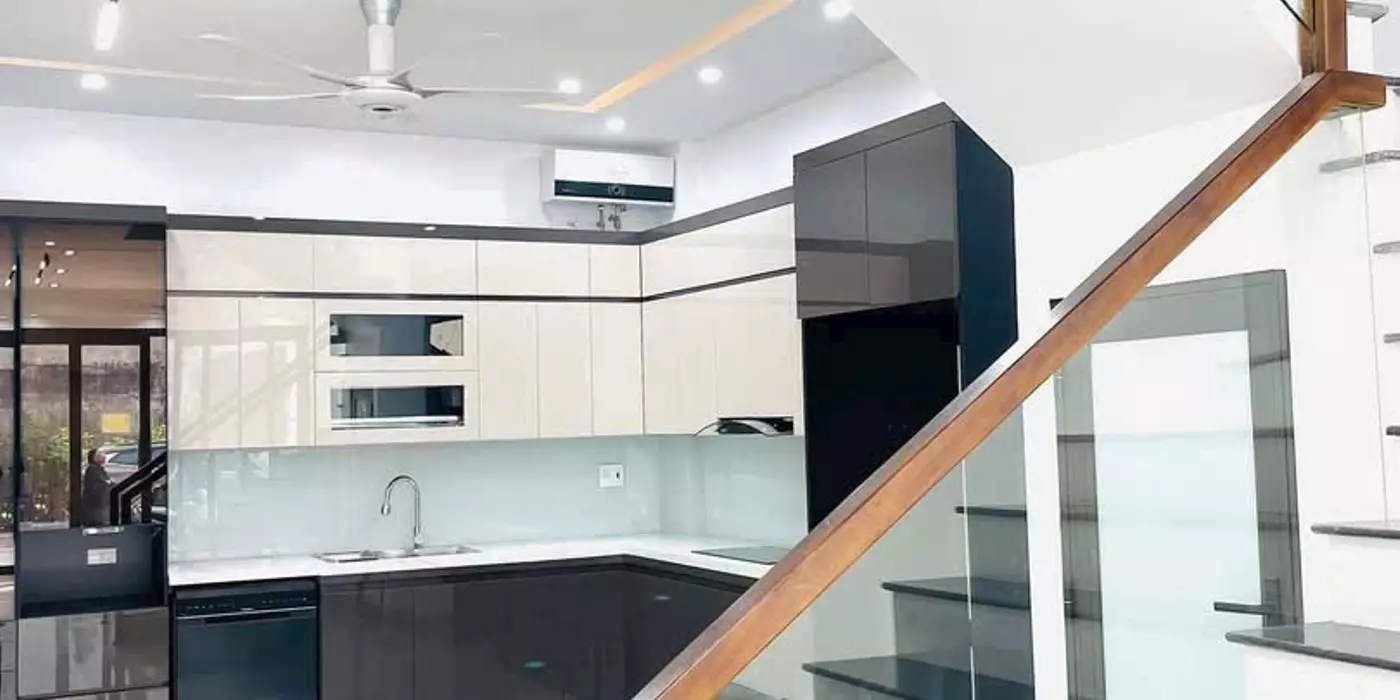 BÁN NHÀ 3 TẦNG TRONG NGÕ PHƯỜNG TIỀN PHONG TP THÁI BÌNH GIÁ 1.380 TỶ