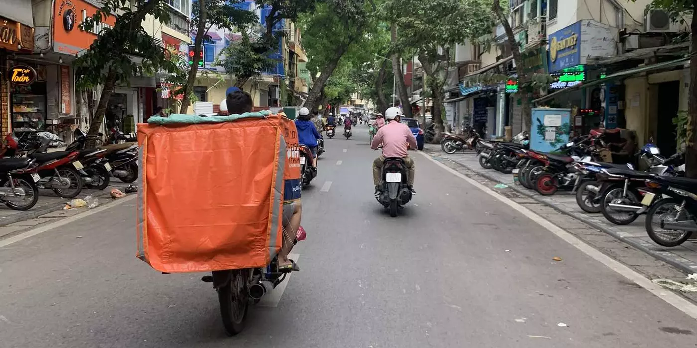 bán nhà 2 mặt phố Ba Đình, 84m, mặt tiền 5.5m, 2 mặt phố 2 vỉa hè, full thổ cư