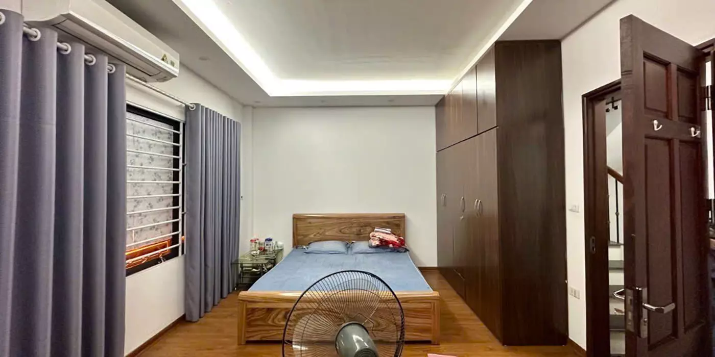Bán Nhà Phan Đình Giót, 48m², Ngõ Thông, Ô Tô, Thoáng Sáng, Giá Chỉ 6.45 Tỷ