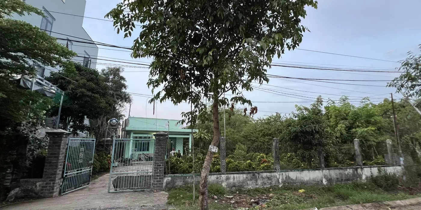 Bán đất, Nhà hoàn công, Mặt tiền 3/2 tt Hậu Nghĩa, Full thổ cư