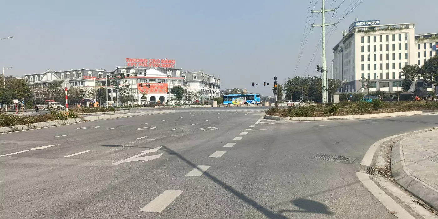 Đất Trịnh Văn Bô 68m2- MT 5.6m, đường thông ô tô, 2 thoáng, giá 8.tỷ7