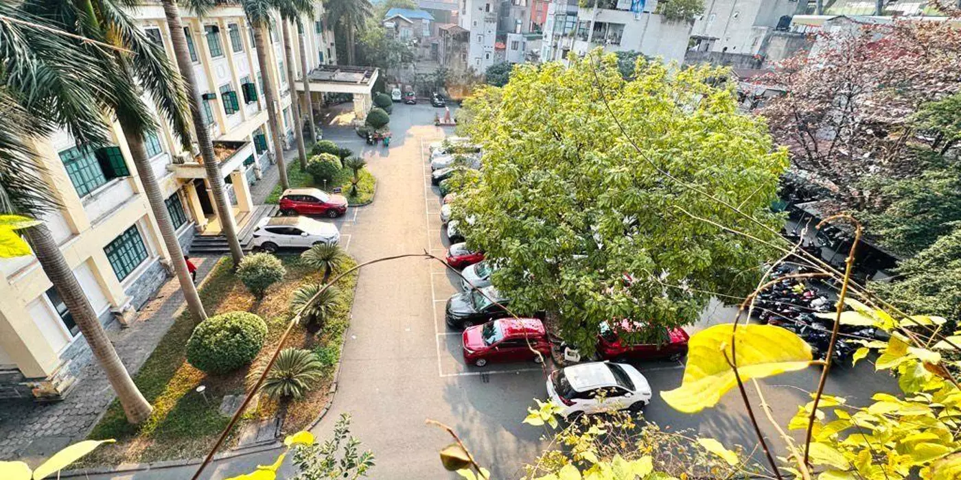 NHÀ PHÂN LÔ Ô TÔ TRÁNH, NGUYỄN TRÃI, THANH XUÂN, 40M x 4T, FULL NỘI THẤT, 9.88 TỶ
