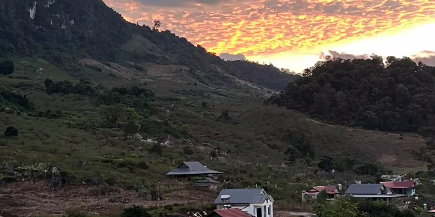 Mộc Châu: Bán đất nghỉ dưỡng 5000m2 view đồi chè xanh mát, tiềm năng homestay