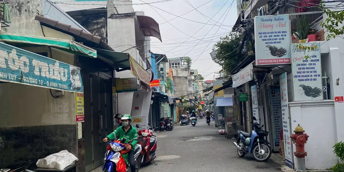 Bán Nhà HXH Bủi Đình Túy 3 Tầng 3 PN, Nhà Mới Ở Ngay Nhỉnh 3 Tỉ