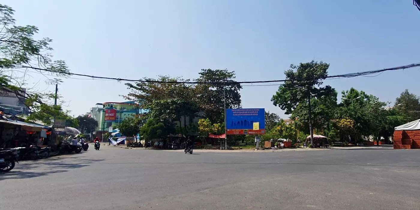 Mặt tiền khu Bình Hưng giáp quận 8, 6x20, chỉ 12 tỷ 5