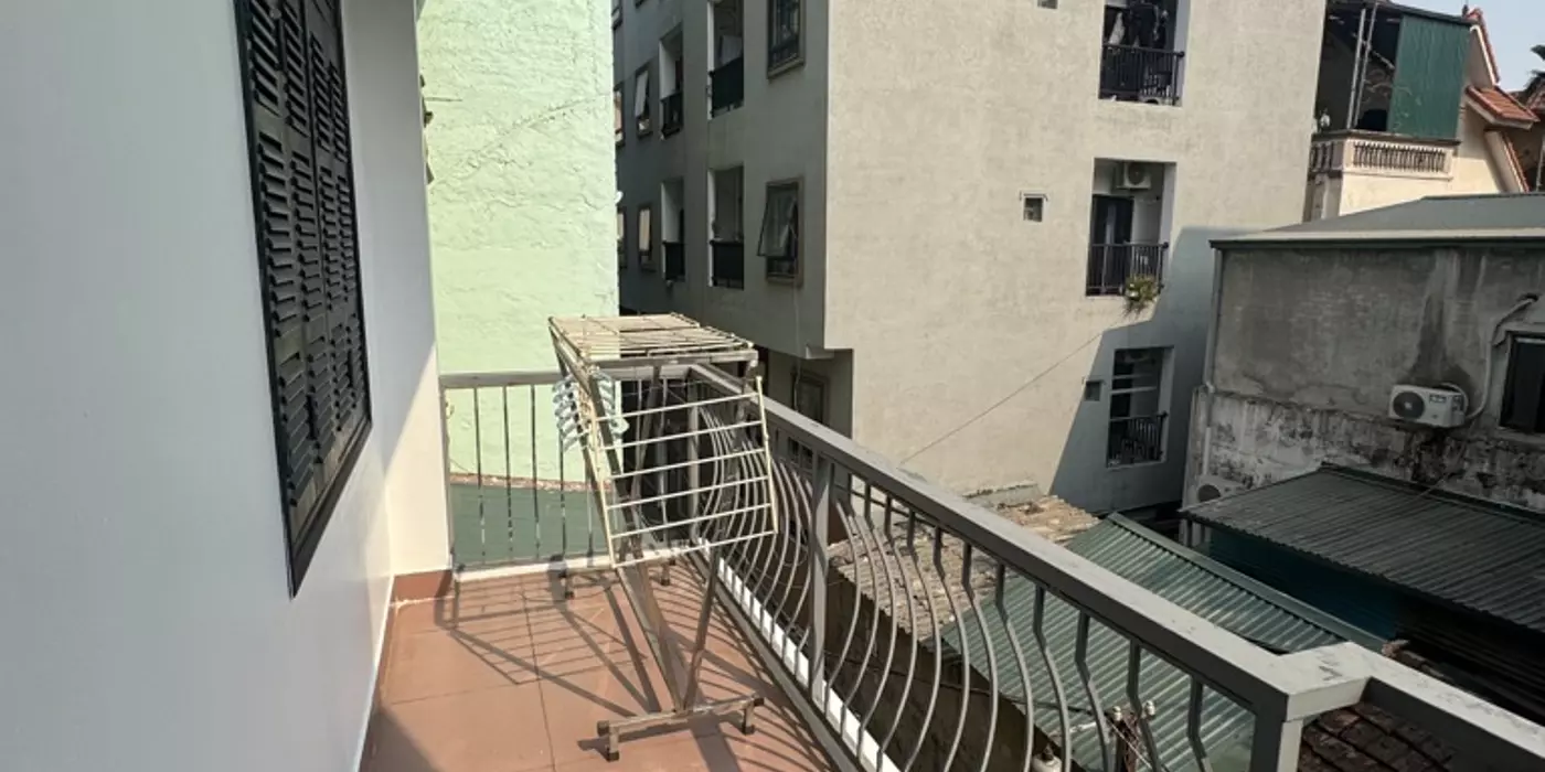 Trần Cung, siêu hiếm, 82m2,5T, gara 2 oto, 2 nhà ra phố 18tỷ9