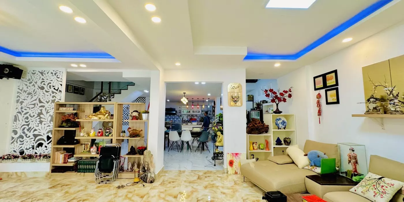 Bán nhà Biệt thự Nguyễn Thị Thập - Nguyễn Văn Linh, 8x17.5m, 3T - 5PN, 4WC, 16.5 tỷ.