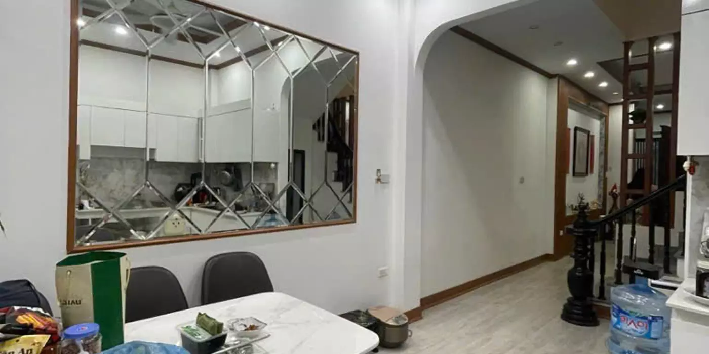 Bán Nhà Hoàng Văn Thái, 35m², Ngõ Thông, Ô Tô, Thoáng Sáng, Giá Chỉ 6.45 Tỷ