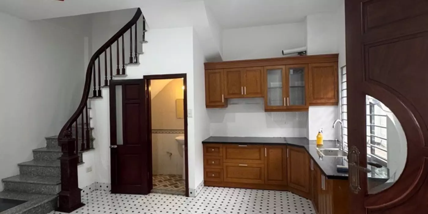 BÁN NHÀ GẦN PHỐ LÊ TRỌNG TẤN, Ô TÔ, THOÁNG SÁNG RỰC RỠ, 36m, 5.9 tỷ