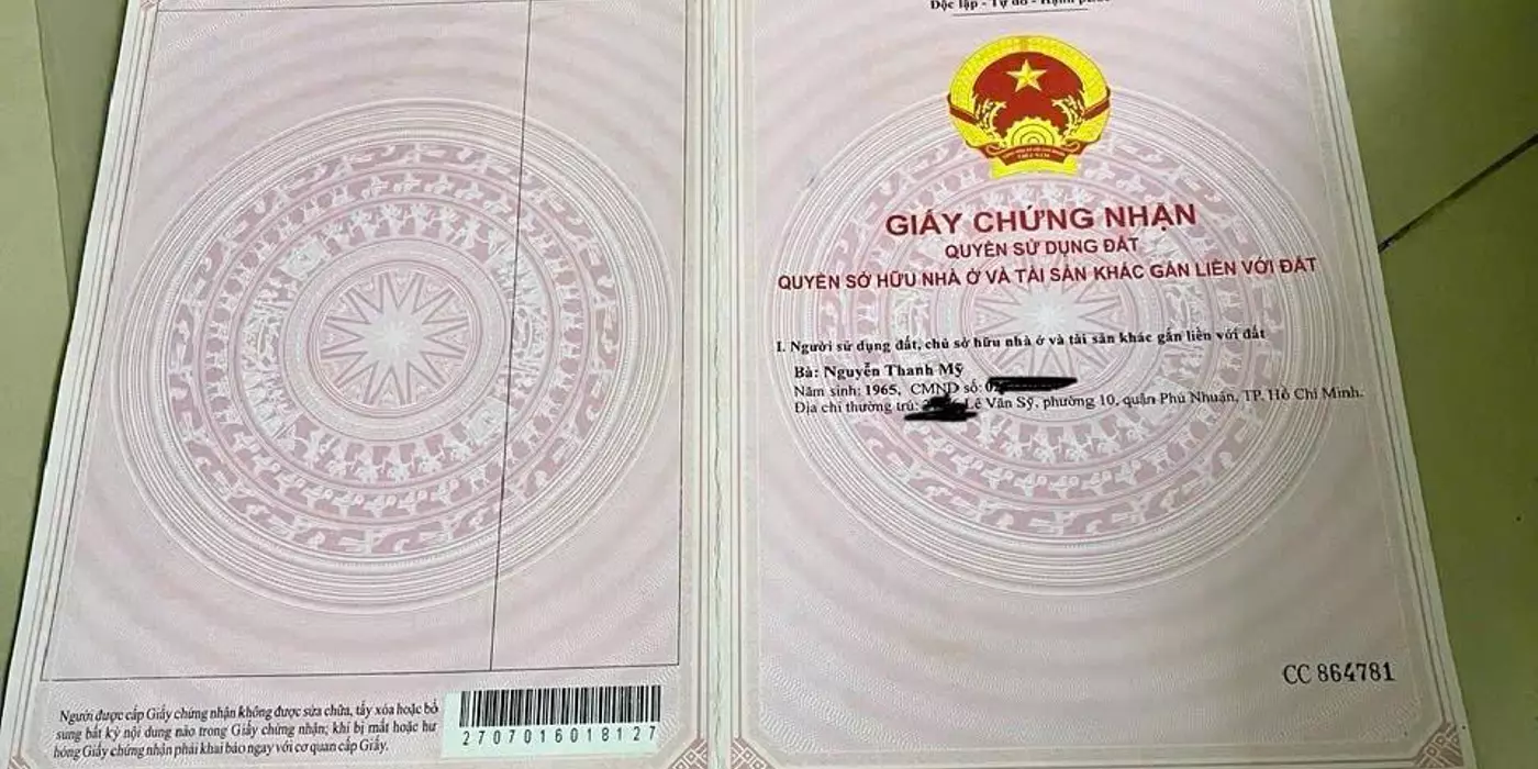 Bán nhà Hẻm Lê Văn Sỹ, Quận Phú Nhuận, sau lưng căn mặt tiền.