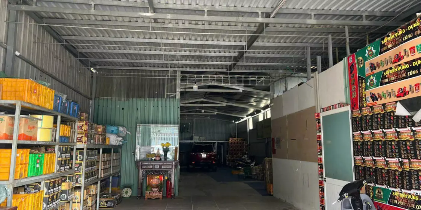 Cho Thuê Xưởng  350m Giá Chỉ 18tr/tháng QL1A Trung Mỹ Tây Quận 12 Đường Xe Tải 10 Tấn