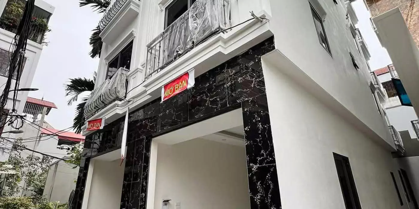 Nhà đẹp Vân Canh gần đường Trịnh Văn Bô 40m2 4 tầng giá 4 tỷ 95