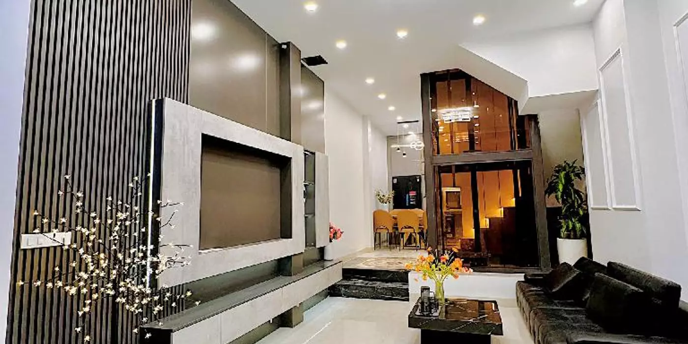 BÁN NHÀ PHỐ QUANG TRUNG, Ô TÔ NGỦ TRONG NHÀ, NỘI THẤT VIP ĐẲNG CẤP, 46m, 11 tỷ hơn