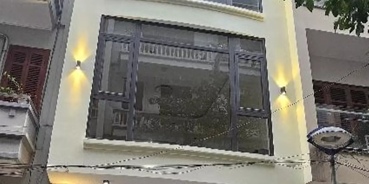 BÁN NHÀ LIỀN KỀ KĐT VĂN QUÁN – 70M2, 4 TẦNG, MẶT TIỀN 4.6M, GIÁ 18.8 TỶ