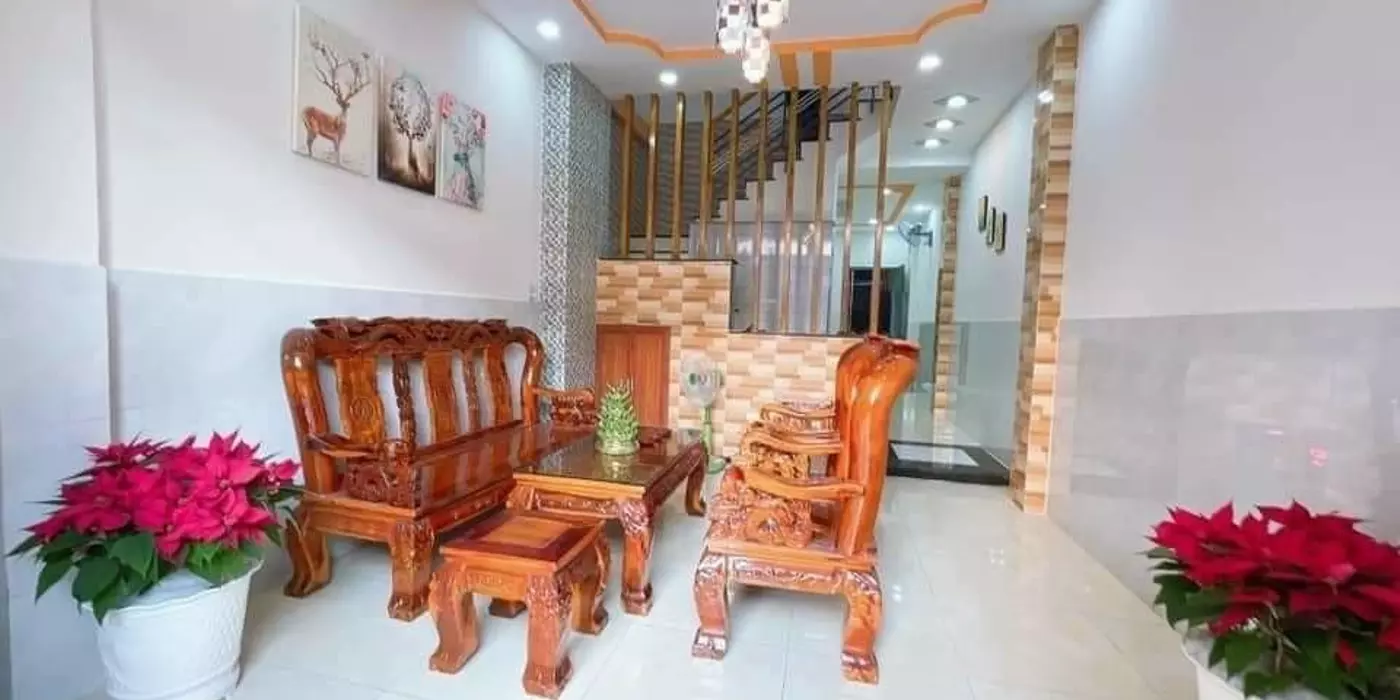 Nhà Trung Tâm 1/ Trần Hưng Đạo Q5 4 Tầng DTSD 120m2