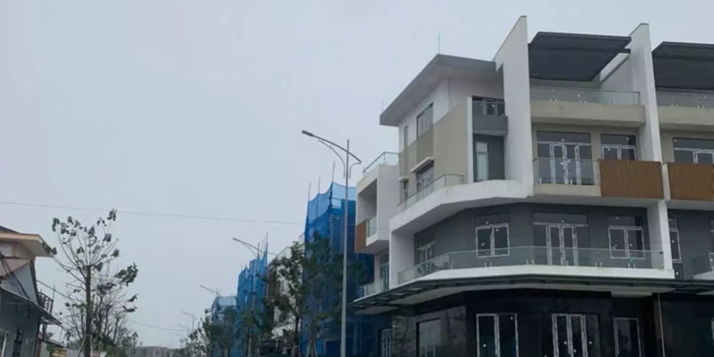 🔸 Đất kiệt ô tô Hoàng Quốc Việt - 100m2 - 2,0X Tỷ