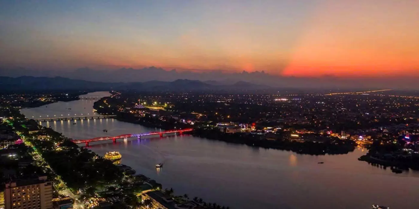 Nhà 3 tầng 62m2 - 11,X Tỷ mặt tiền Bà Triệu , Phường Xuân Phú , Tp Huế kinh doanh sầm uất
