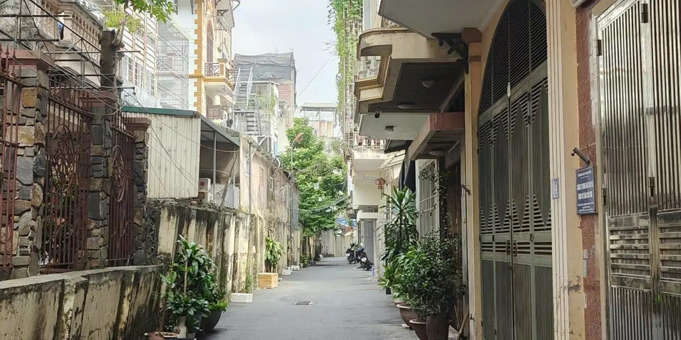 BÁN NHÀ HOÀNG CÔNG CHẤT 50M – Ô TÔ VÀO NHÀ – ĐƯỜNG NHỰA MỚI RẢI – HƯỞNG TRỌN TIỆN ÍCH GOLDMARK CITY