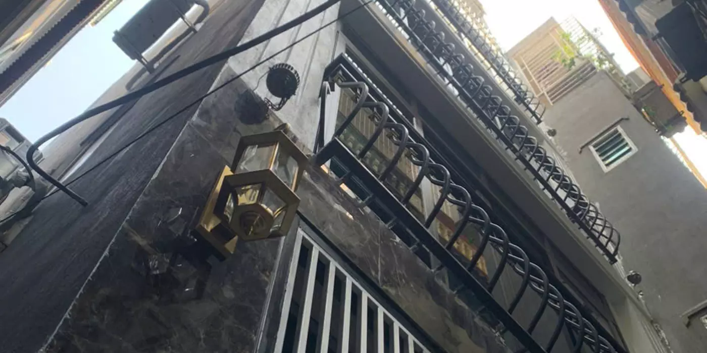 Bán Nhà Văn Hương - 30m - Hơn 6 Tỷ - Tây Nam - Lô Góc - SH Tránh Nhau