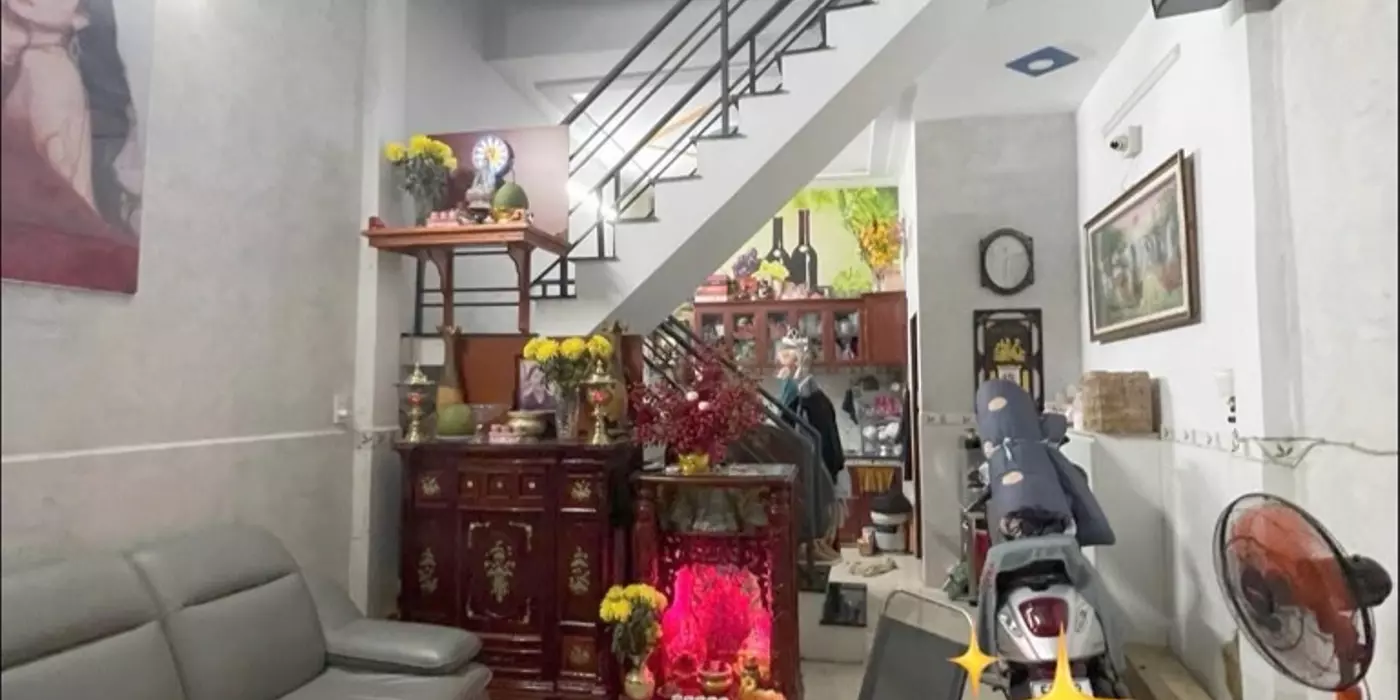 LÊ VĂN QUỚI, HẺM XE HƠI 5M, NGAY NGÃ TƯ 4 XÃ, 2 TẦNG, 36M2, SỔ ĐẸP HOÀN CÔNG ĐỦ, GIÁ CHỈ HƠN 3 TỶ