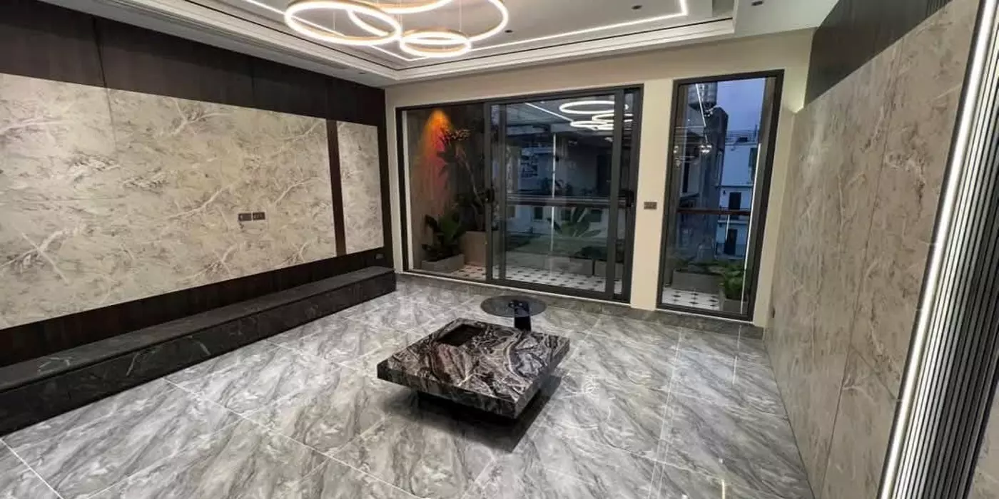 BÁN NHÀ BỒ ĐỀ, LONG BIÊN 40M2* 6 TẦNG * 7,7 TỶ, THANG MÁY