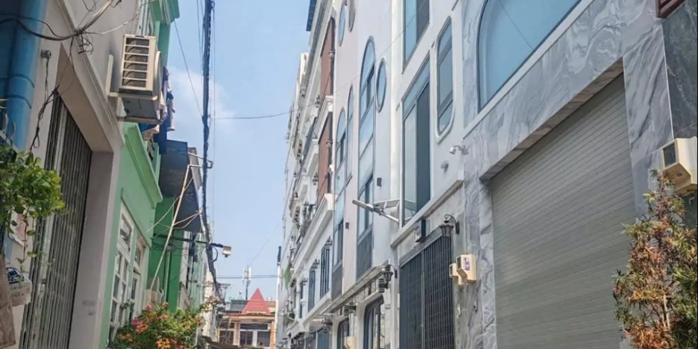BÁN NHÀ GÒ VẤP, 40M2, Ô TÔ NGỦ TRONG NHÀ, 5 TẦNG, NHỈNH 6 TỶ.